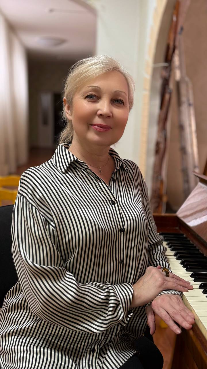 Палеха Елена Анатольевна